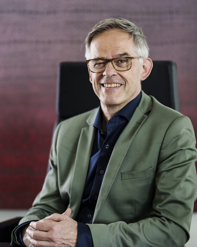 Portrait von StS. Rudi Hoogvliet