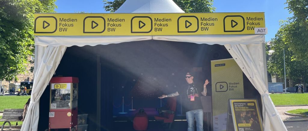 MedienFokus BW Zelt auf dem SWR Sommerfetsival 2026