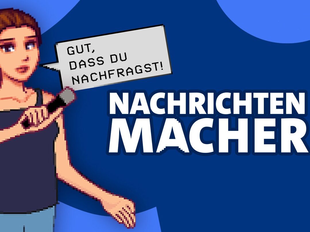 Die Spielfigur aus dem Seroius Game Nachrichtenmacher hält ein Mikrofon. Daneben steht der Titel des Spiels: Nachrichtenmacher.